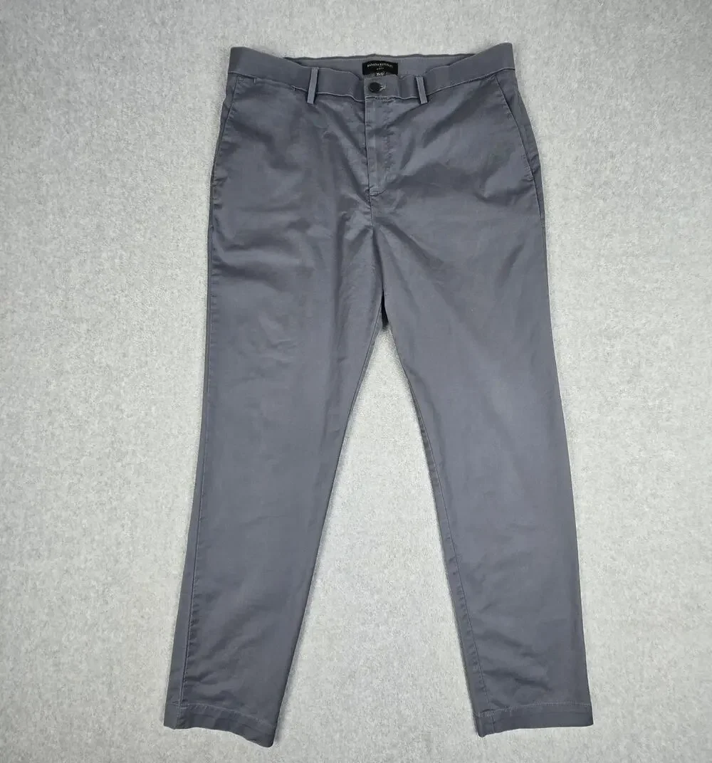 Banana Republic Mens 35x32 Gray Slim Fit Flat Front Chino Pants